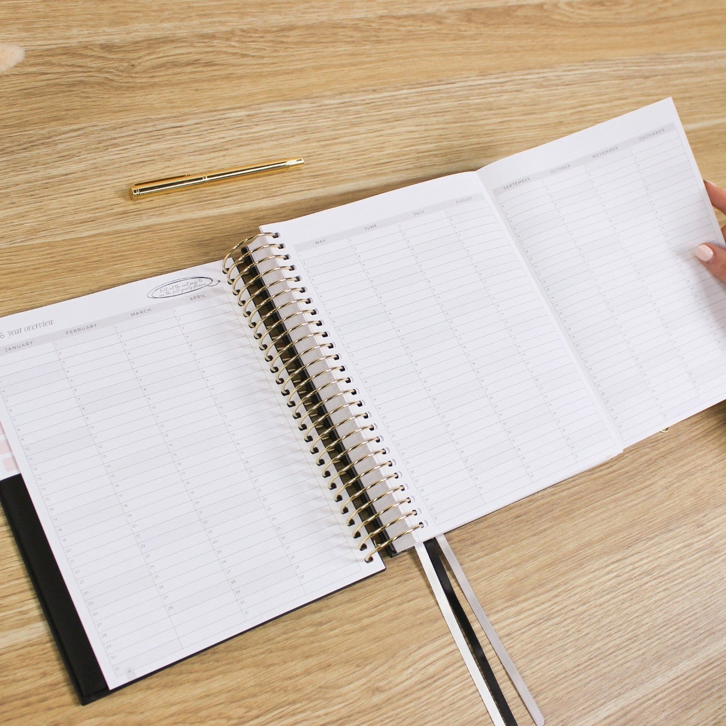 2026 Signature Planner - Black